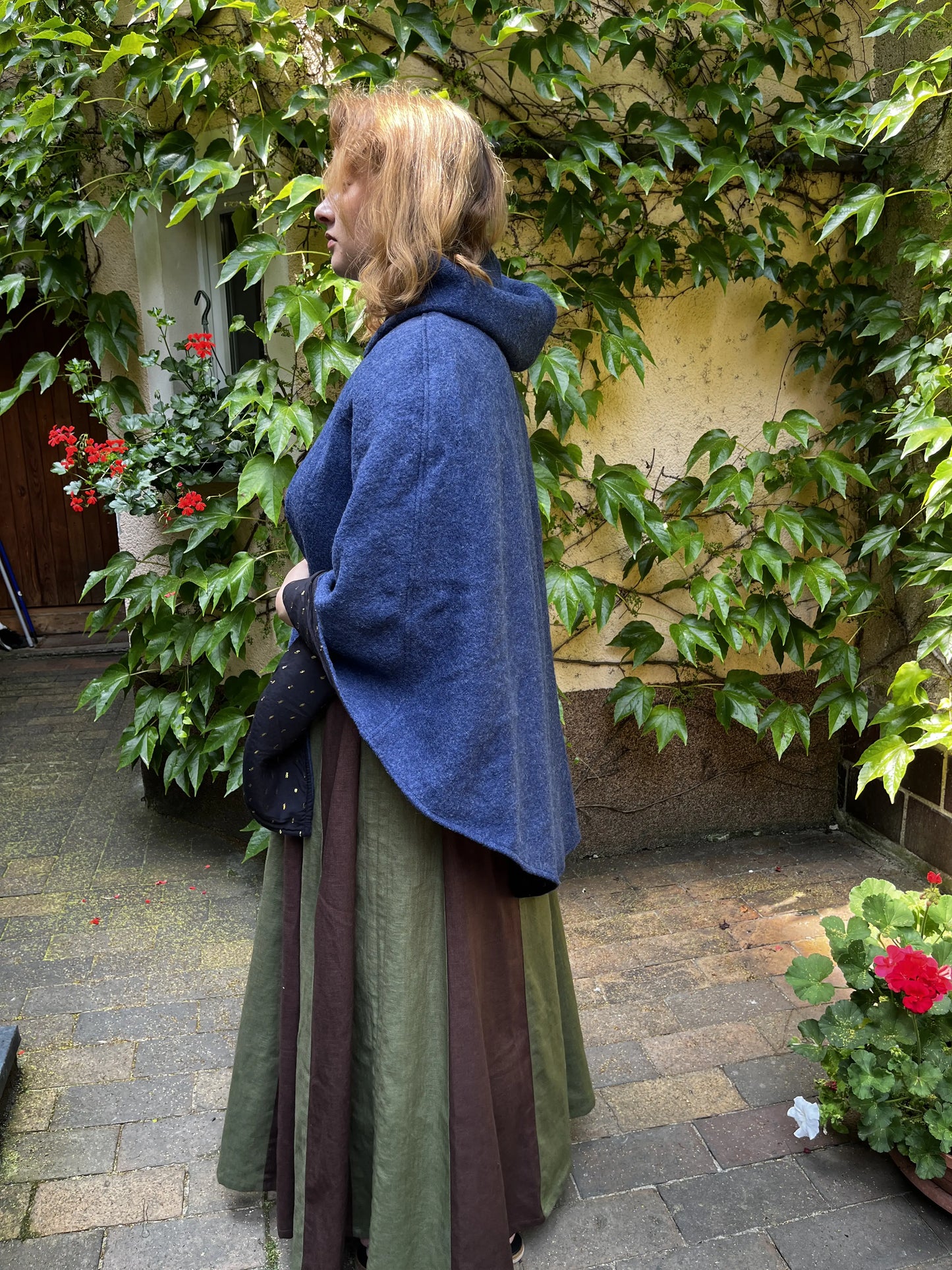 Damenumhang Walkloden Ludmilla blau