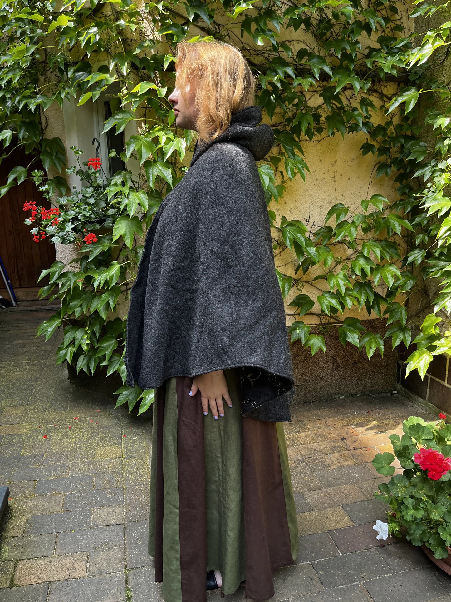 Damenumhang Walkloden Ludmilla schwarz