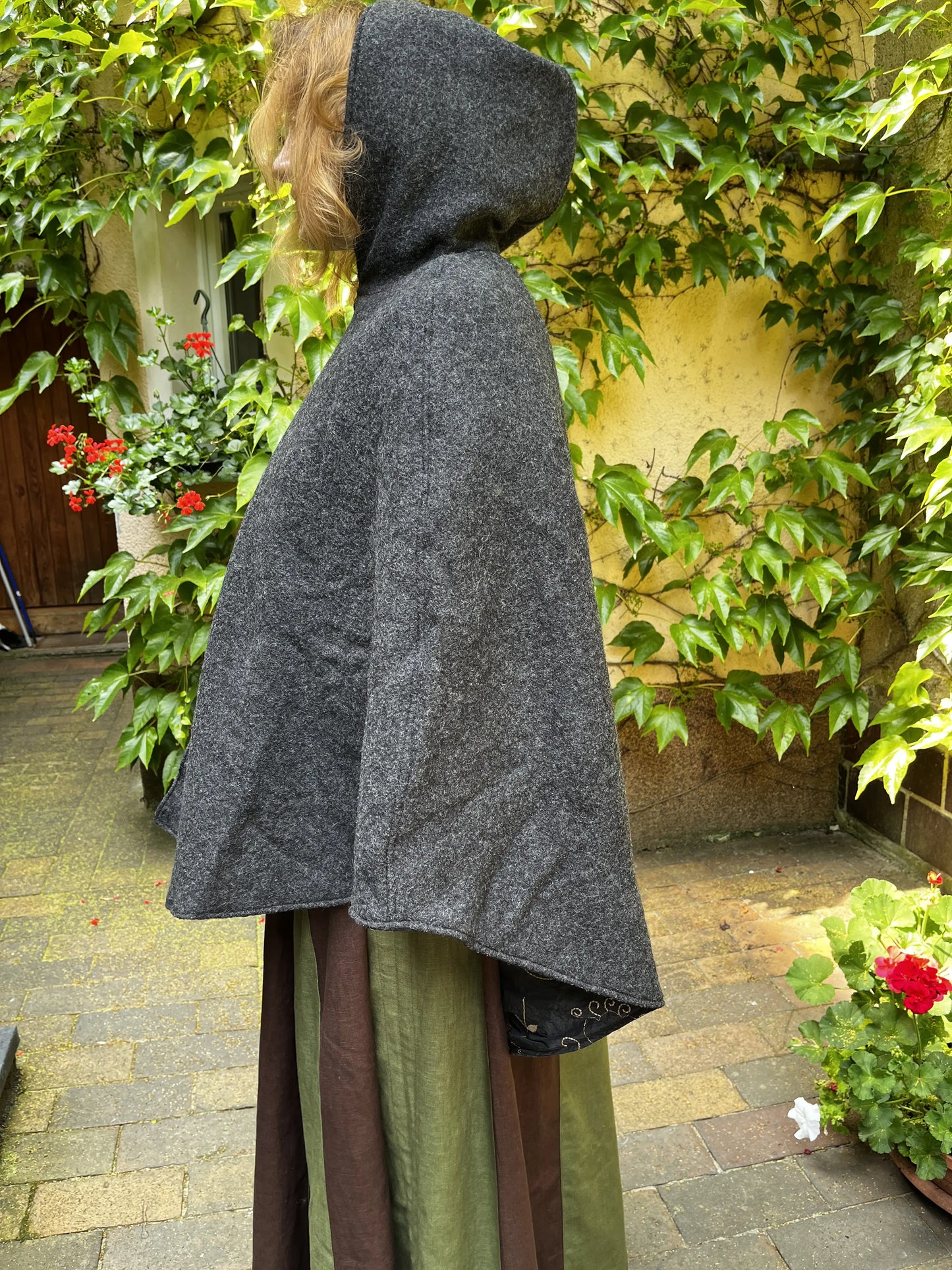Damenumhang Walkloden Ludmilla schwarz